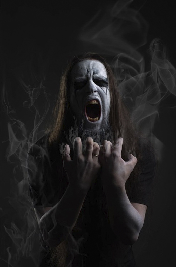 DEF/LIGHT black metal
